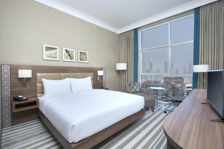 hilton-garden-inn-dubai-al-mina-71543d8327690500.jpeg