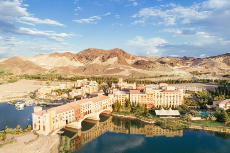 hilton-lake-las-vegas-resort-spa-21382649b9a7acfc.jpeg