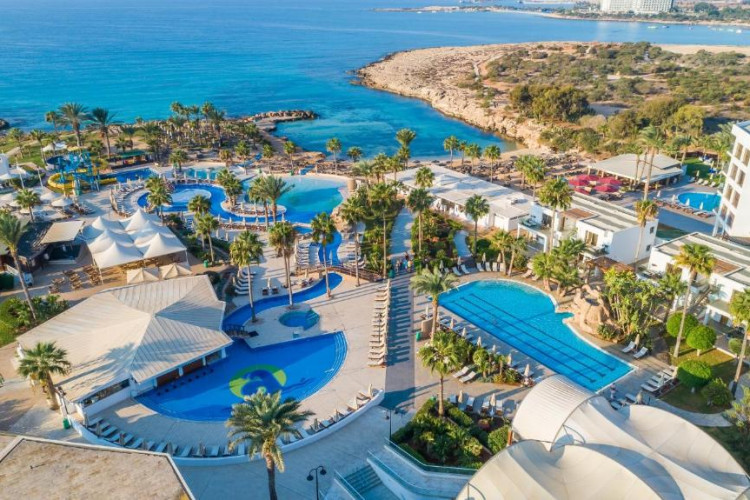 Hotel Adams Beach