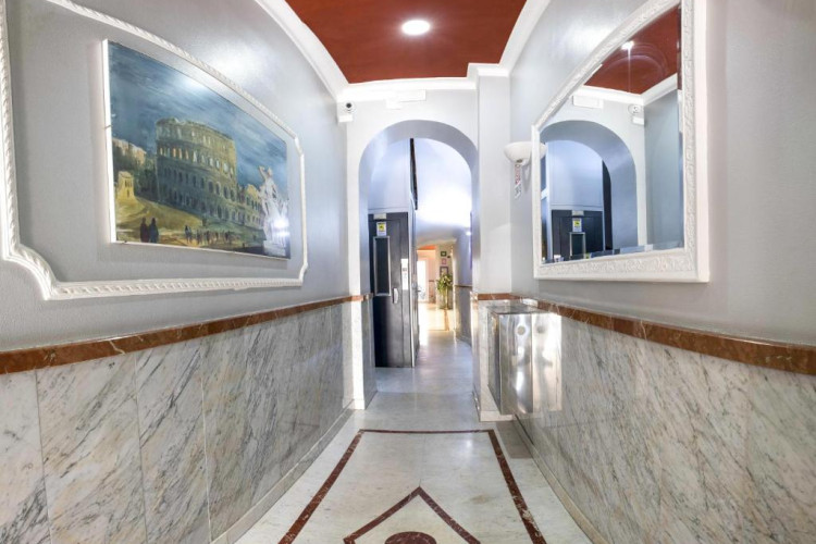 hotel-anfiteatro-flavio-f200f14b36923d82.jpeg