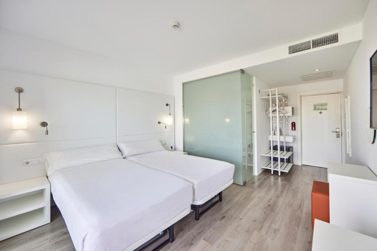 hotel-astoria-playa-adults-only-d0a80138d876a2a0.jpeg