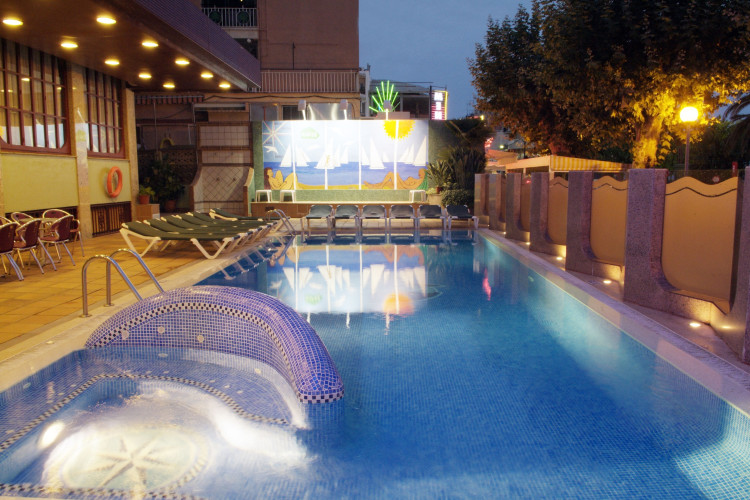 Hotel Checkin Garbi