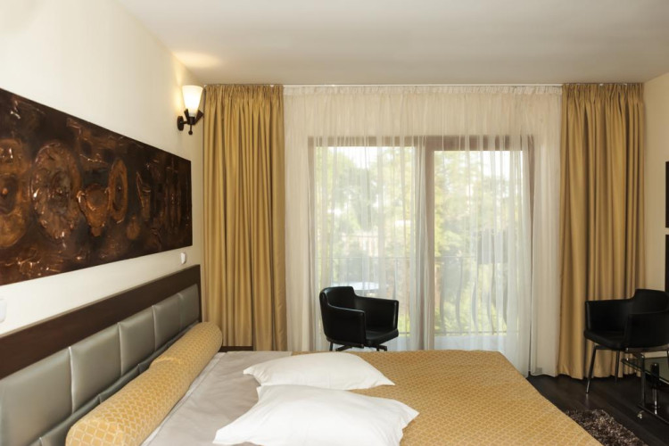 hotel-grand-a5a1e202a7e6ec5e.jpeg