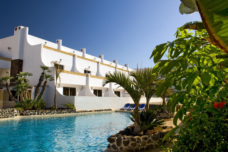 hotel-las-piramides-resort-abded172e90fbcf6.jpeg