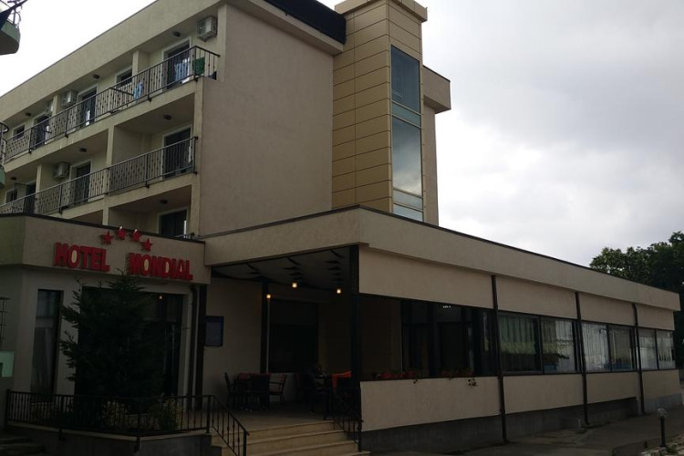 hotel-mondial-dab5461c46bb63c6.jpeg