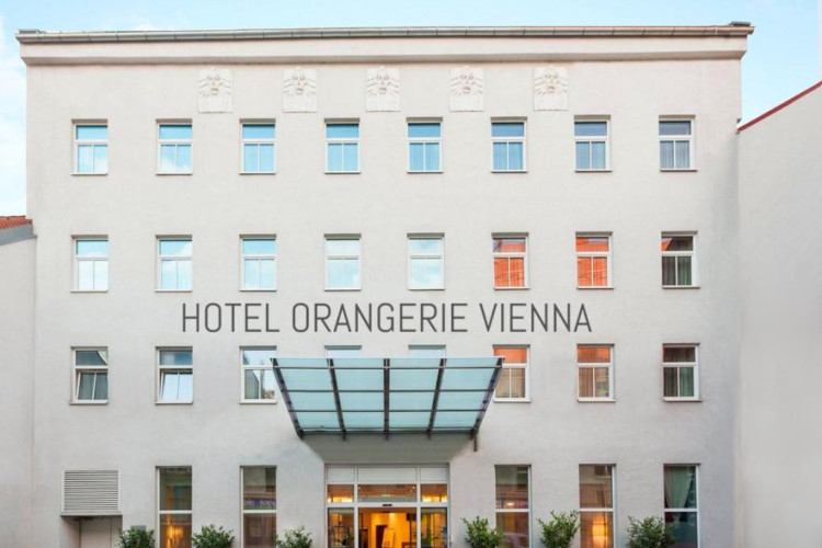 hotel-orangerie-33ab90a0a5252c5a.jpeg