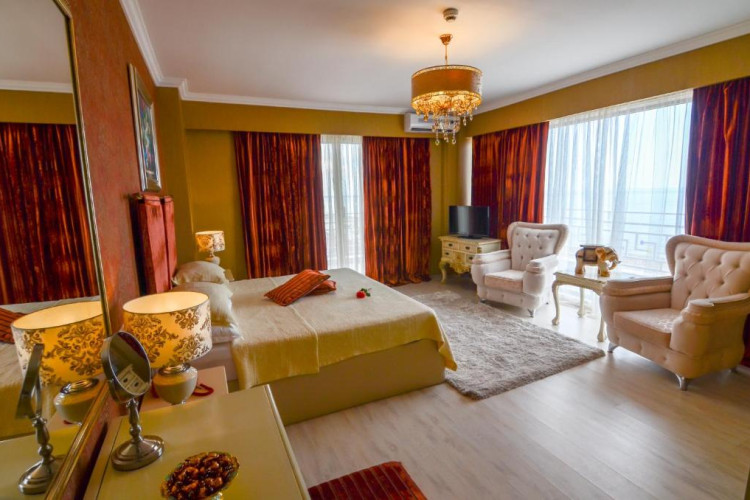 hotel-phoenicia-luxury-11cac0491333215f.jpeg