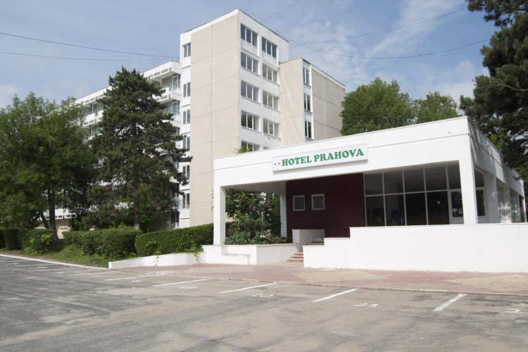 hotel-prahova-3b862cf3a536f78c.jpeg