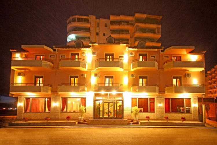 hotel-primavera-b248bb63aecb9039.jpeg