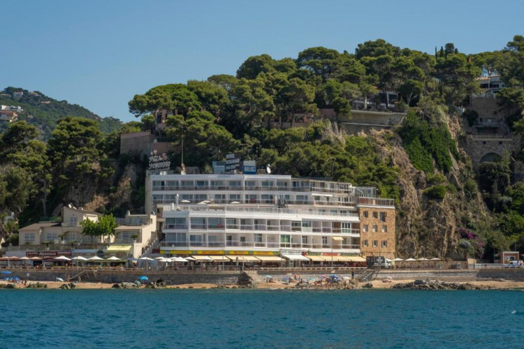 hotel-rosamar-maxim-81ca19532a8bad70.jpeg