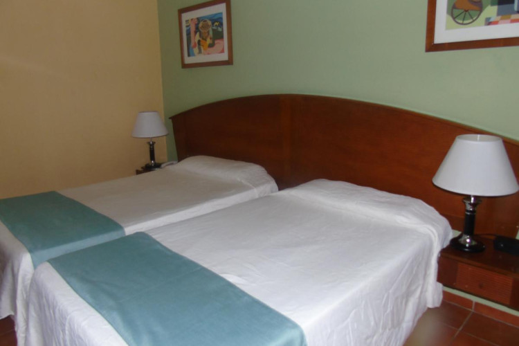 hotel-tuxpan-8ec8a6cd3c888f4c.jpeg