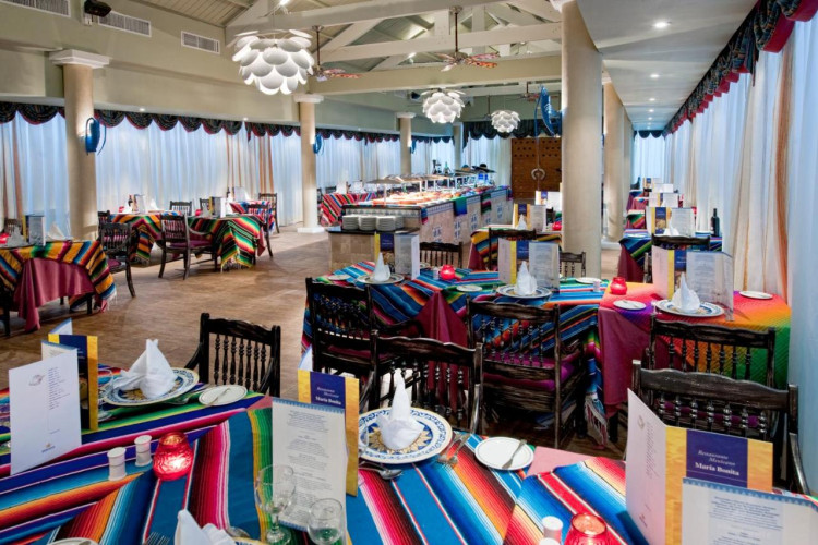 iberostar-waves-dominicana-f3fe454c1c21b744.jpeg