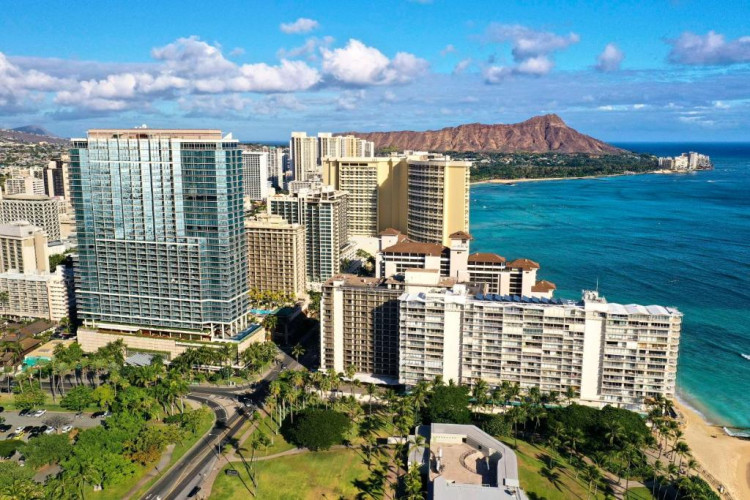 ka-lai-waikiki-beach-lxr-hotels-resorts-be59a6d8d12bccce.jpeg