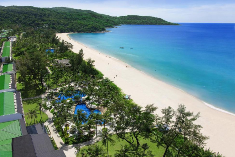 katathani-phuket-beach-resort-736a2d98a3889dbc.jpeg