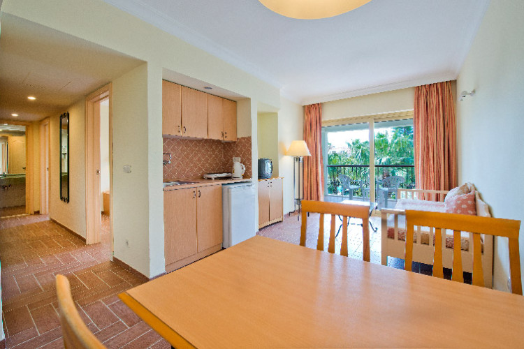kentia-apart-7483aba62a817916.jpeg