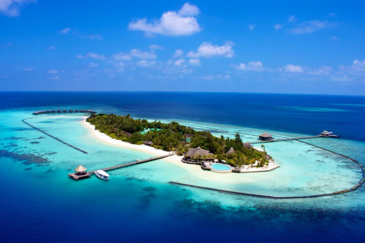 Komandoo Island Resort and Spa