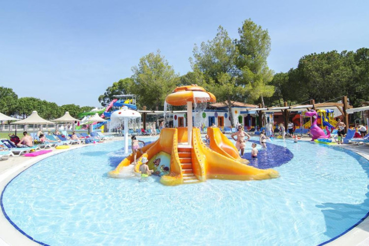 Kustur Club Holiday Village