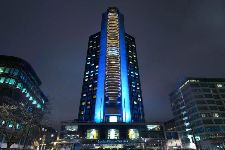 london-hilton-on-park-lane-5dd856cd55efa3f5.jpeg