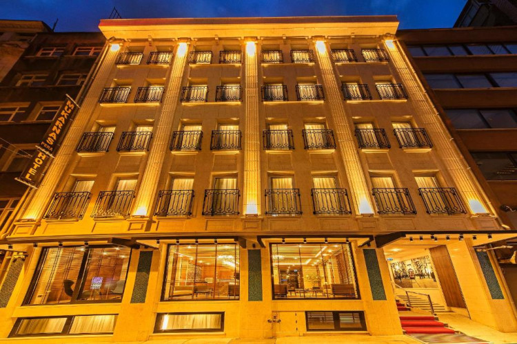 mukarnas-taksim-hotel-074e83921c0a4c77.jpeg