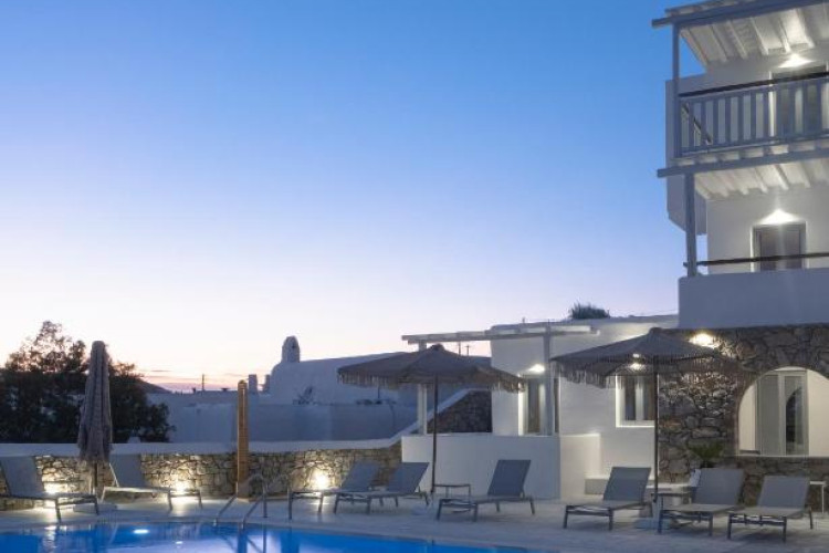 mykonos-essence-adults-only-da924859bd0b69ae.jpeg