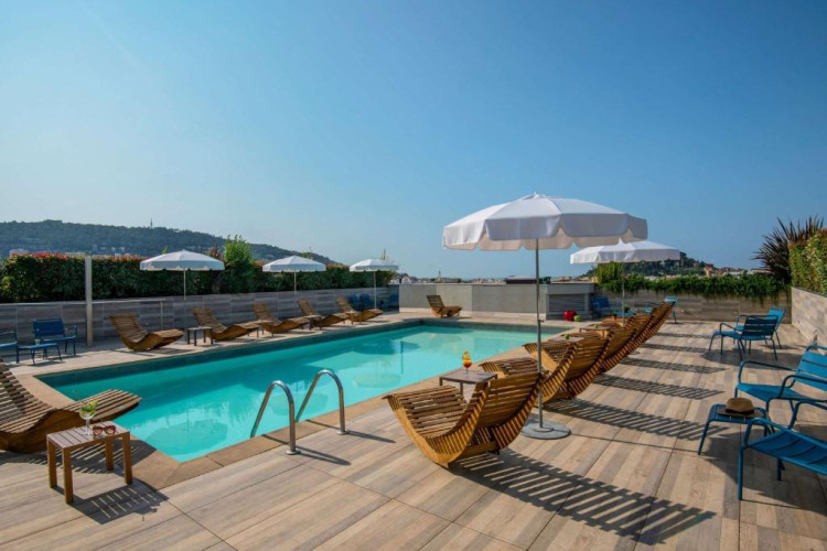 novotel-nice-centre-vieux-nice-f8a7648f9cfbf31b.jpeg