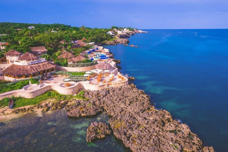 ocean-cliff-hotel-negril-d2e3133e2593e2d3.jpeg