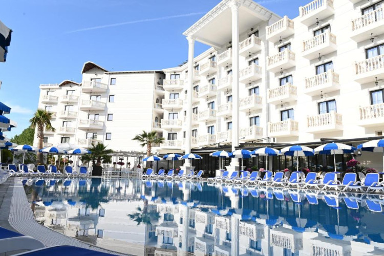 onufri-hotel-d40bbe441e69fa02.jpeg