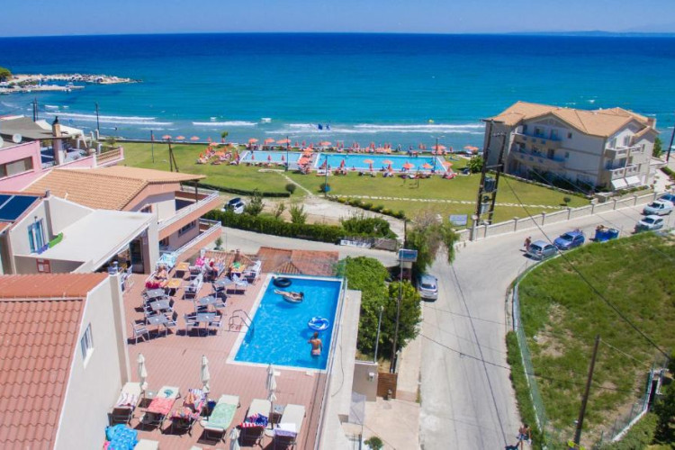 Porto Planos Beach