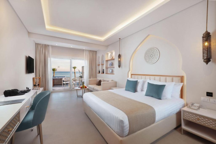 posh-club-sunrise-remal-beach-af99cf17abbc4386.jpeg