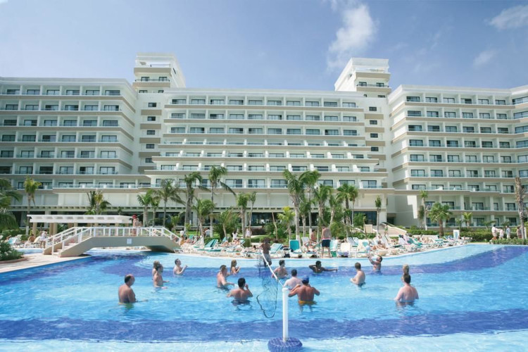 riu-caribe-0c15869ab8983f38.jpeg