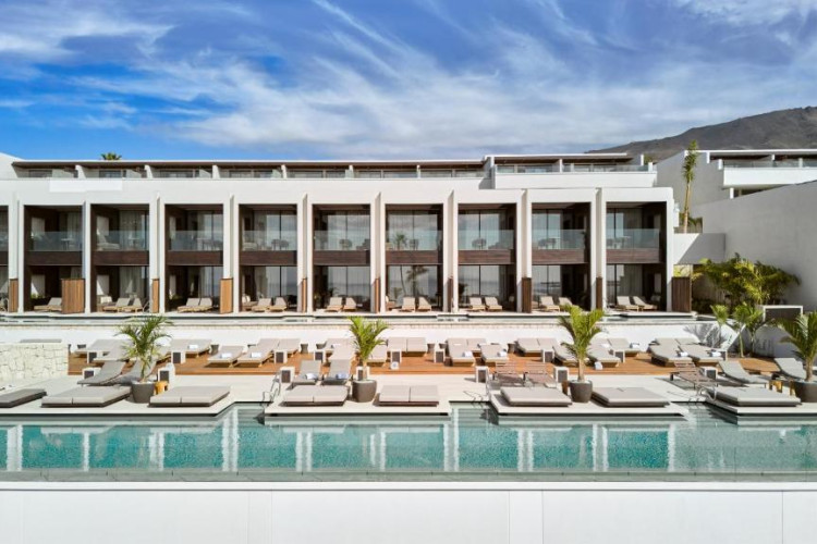 royal-hideaway-corales-villas-661884194b3bf221.jpeg