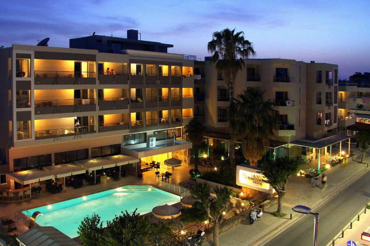 saint-constantine-hotel-aac52c367cc11563.jpeg