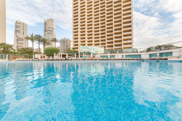 sandos-benidorm-suites-55d0f6b2fd0a4c15.jpeg