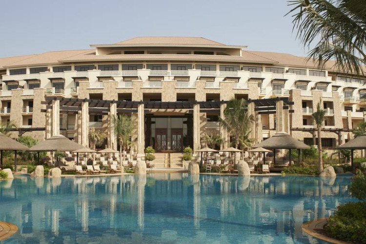 sofitel-dubai-the-palm-resort-spa-83b809df90ee070a.jpeg