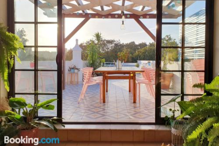sunlight-house-b-b-faro-f8eba2b6f66ce248.jpeg