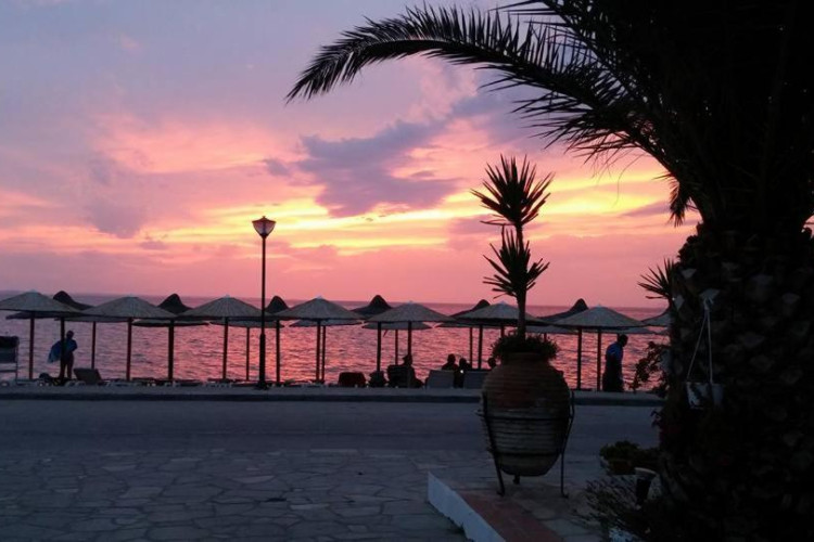 sunset-hotel-c84a66af41e97907.jpeg