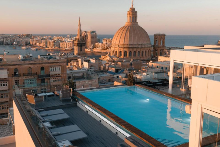 the-embassy-valletta-hotel-9d8fbf0a603c57e5.jpeg