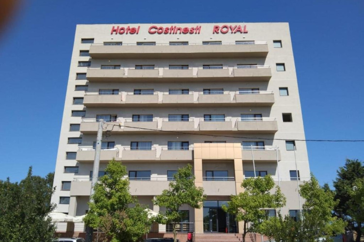 unitate-royal-costinesti-exterior-7cf40ba47b2a94d6.jpeg