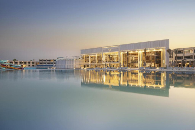 V Hotel Sharm El Sheikh (ex Pyramisa Sharm El Sheikh)
