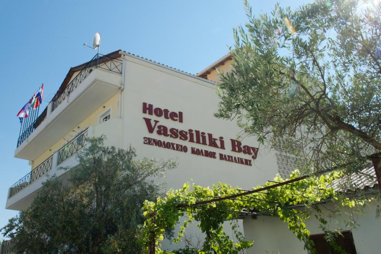 vassiliki-bay-hotel-c8e3d952ae55b2a0.jpeg