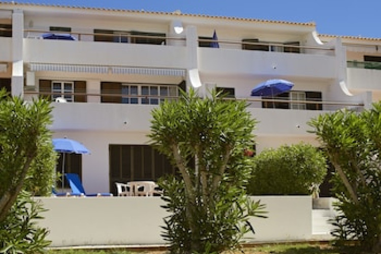villa-alba-apartments-albufeira-1dad81f35c806d55.jpeg
