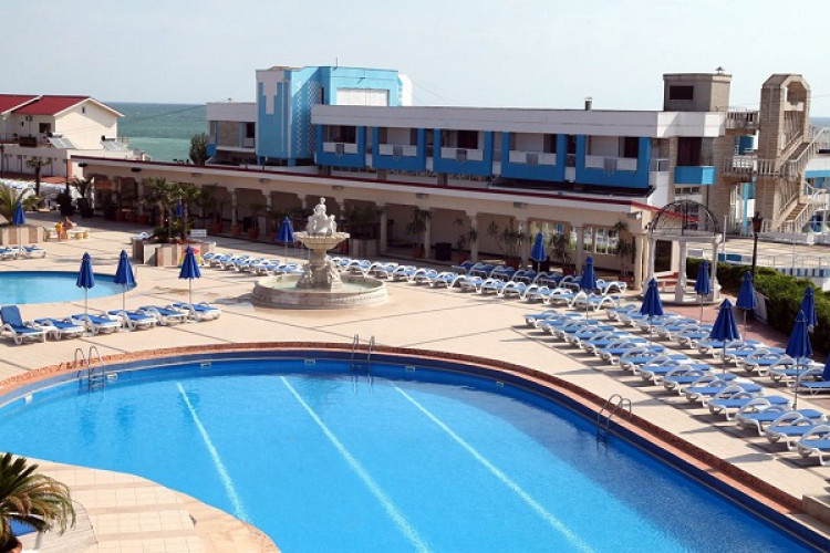 vox-maris-grand-resort-eb9687f362d3a8d0.jpeg