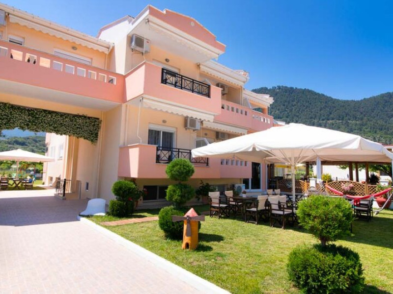 NIKOLAS STUDIOS