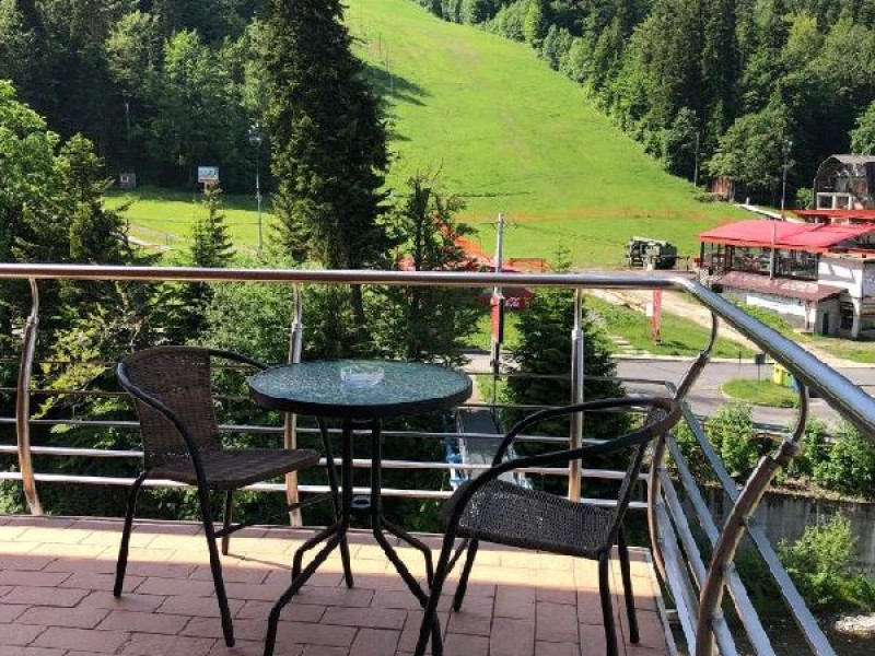 HOTEL AZUGA SKI BIKE RESORT