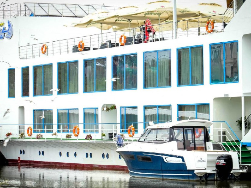 PONTON PLUTITOR BELLA MARINA