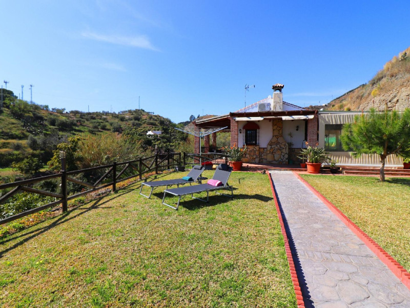 1093 Villa Magnolias