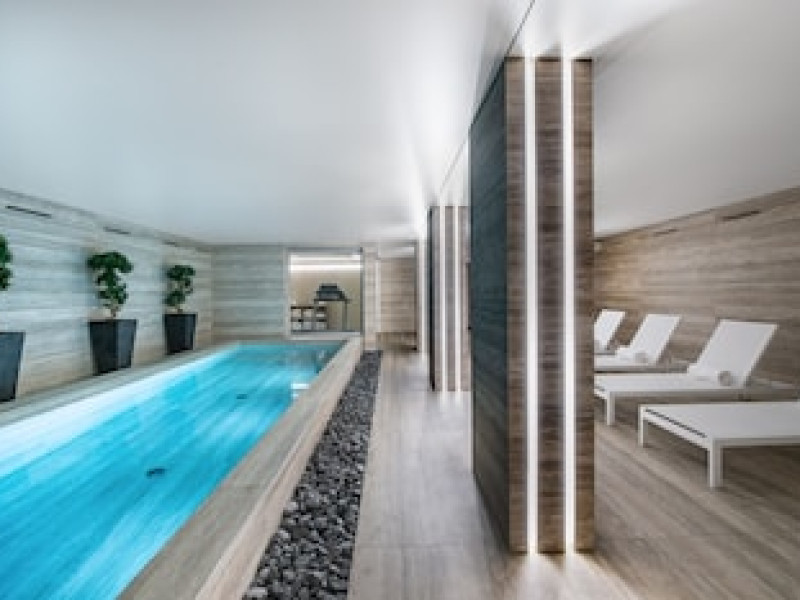 9HOTEL PAQUIS