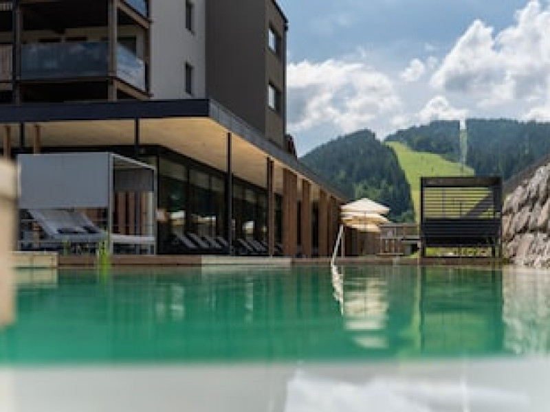 ADEA LIFESTYLE SUITES