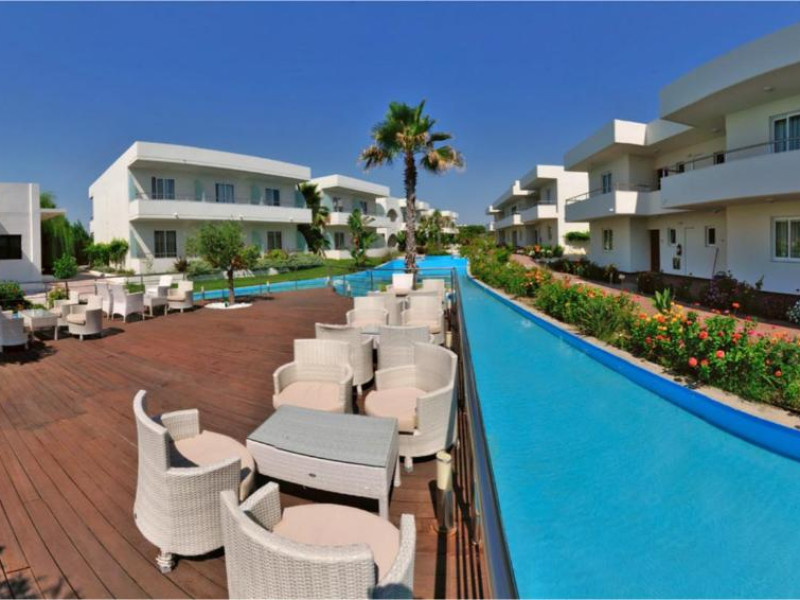 AFANDOU BAY RESORT SUITES