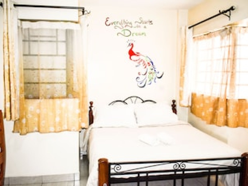 AFFORDABLE FURNISHED STUDIO APARTMENT